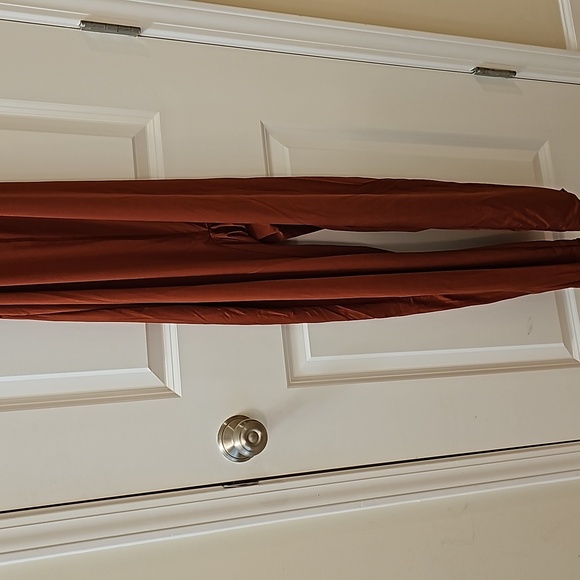 1319. NWT SKIMS MockNeck Bodysuit - Picture 5 of 10